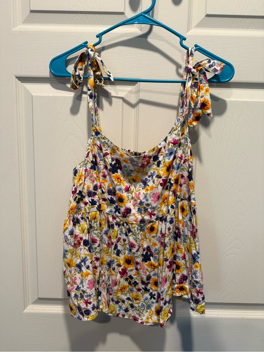 Old Navy Floral Tie-Shoulder Camisole Top